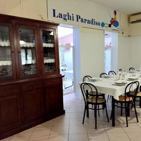 Laghi Paradiso Rovereto sulla Secchia Екстер'єр фото